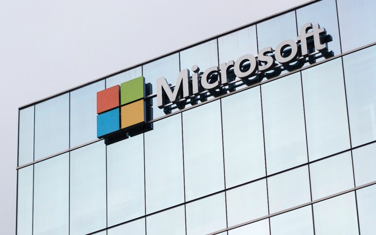 日本マイクロソフト、緊急事態宣言直前にすでに本社出社率が「1.7%」だった背景 | 文春オンライン