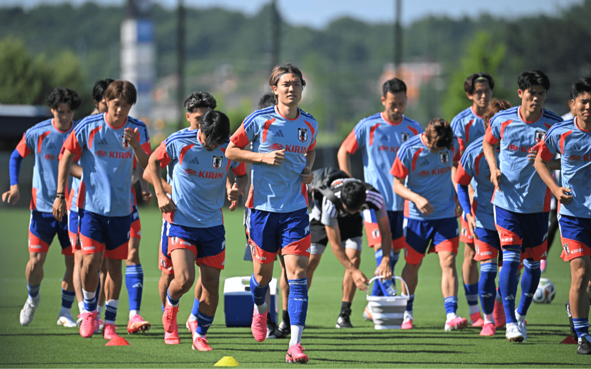 「アジア最高のチームを取材するのが夢だった」W杯日本代表の合宿に密着したメキシコ人記者が語る“リアルな順位予想”「サプライズの可能性は…」 | 文春オンライン