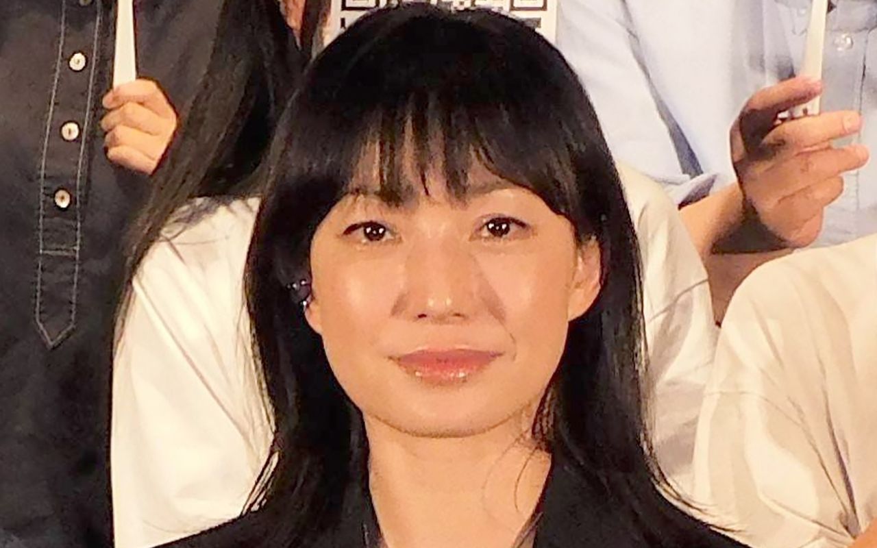 菅野 美穂 写真 集 会見