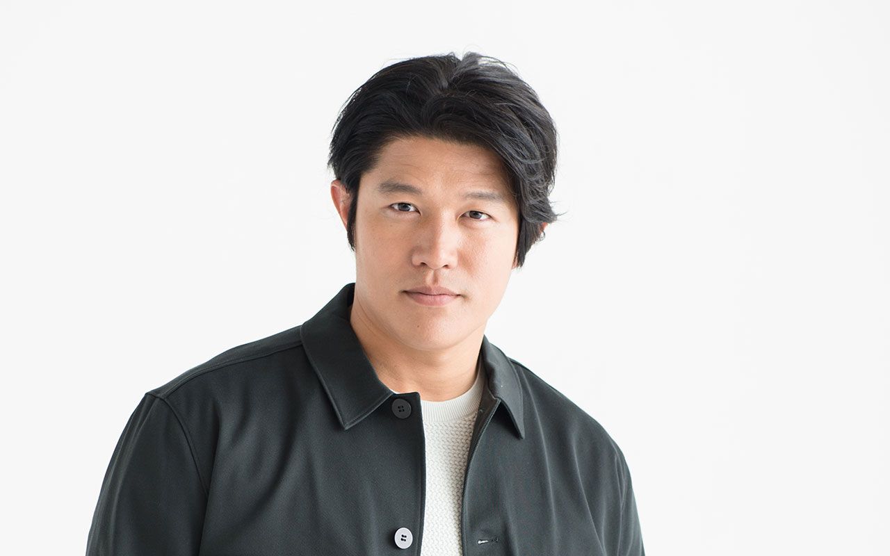 【大型配送タイプ】鈴木亮平 掲載ページ（折り目なし） Amazon.co.jp: 大型配送タイプ鈴木亮平吉沢亮さん掲載2ページ