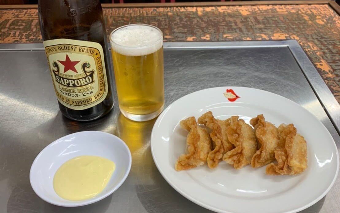 ぎょうざ屋のカウンターの奥に脱衣所が　サウナ→街中華→鴨川が京都の天国だった