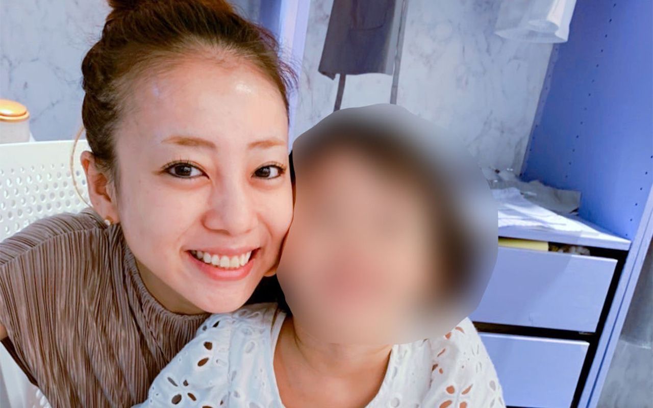 規約違反と認定 あびる優の前夫 才賀紀左衛門のアメブロから 違法連れ去り 7歳娘の写真が消えた 文春オンライン