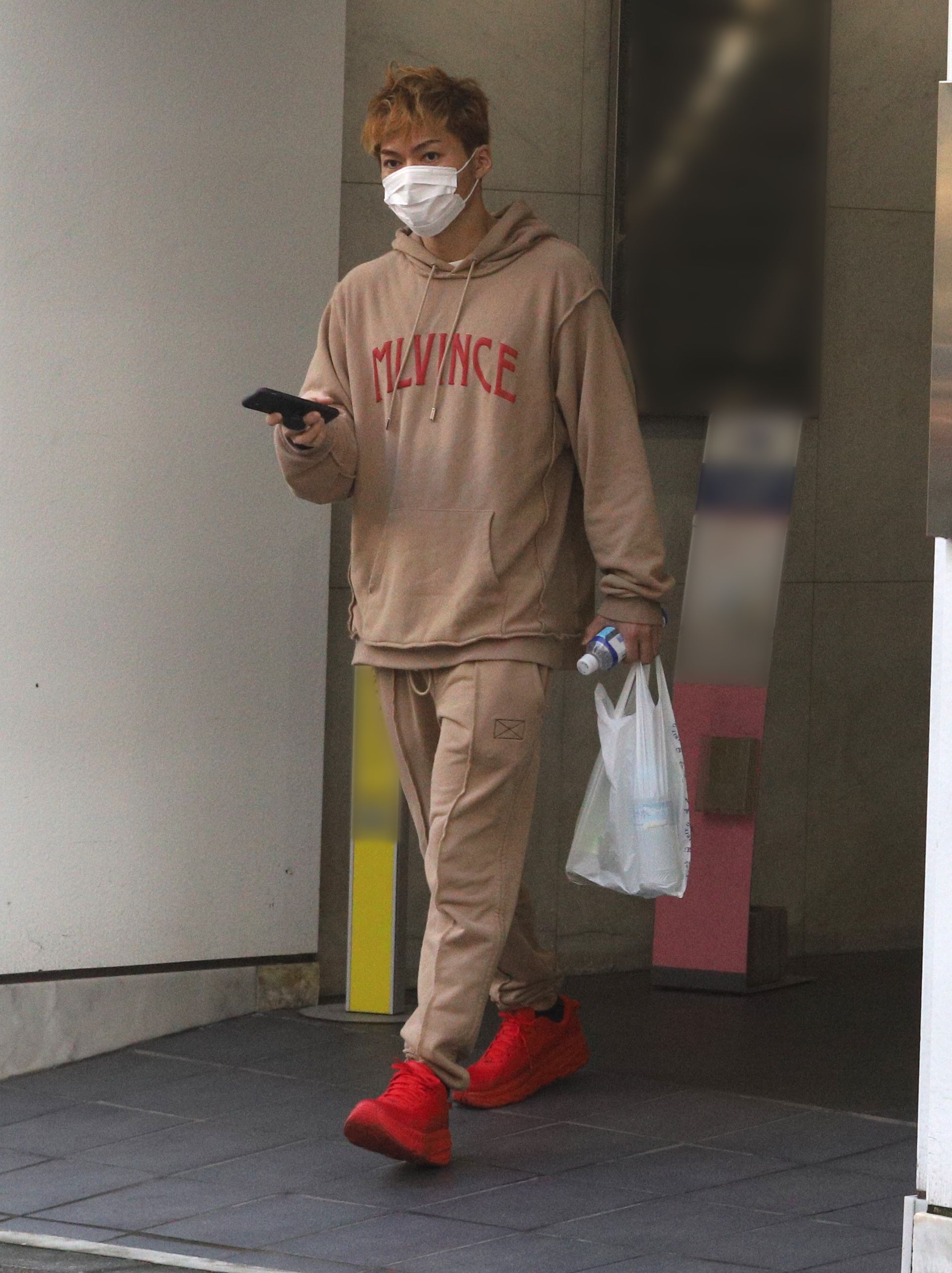 写真 11ページ目 肉食男子 Exile Shokichi 35 がスレンダー美女と焼肉デート お持ち帰り 匂わせ の明日花キララとは 本人直撃撮 文春オンライン