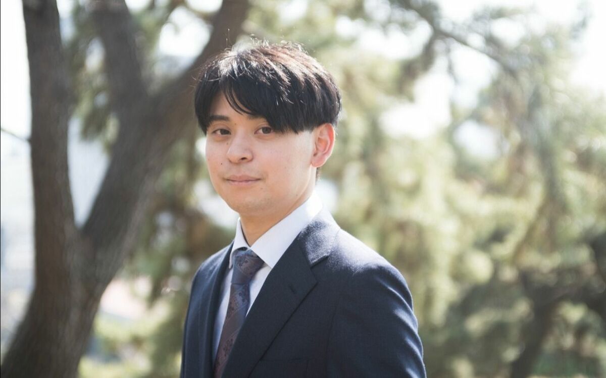 「笑顔が上手く作れなかった」斎藤明日斗五段が兄弟弟子の活躍に感じた“悔しさとは別の感情”とは 観る将棋、読む将棋 文春オンライン