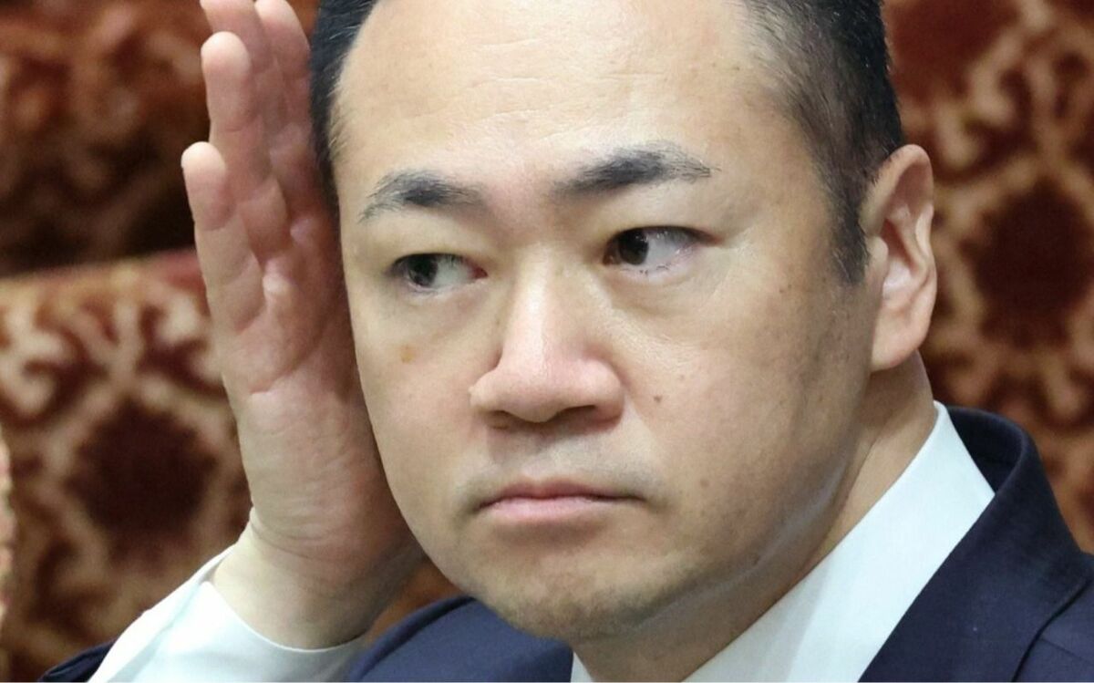 鈴木馨祐法相が今度はセキュリティ関連企業の顧問料を不記載 〈本人は「適切に訂正します」〉 | 文春オンライン