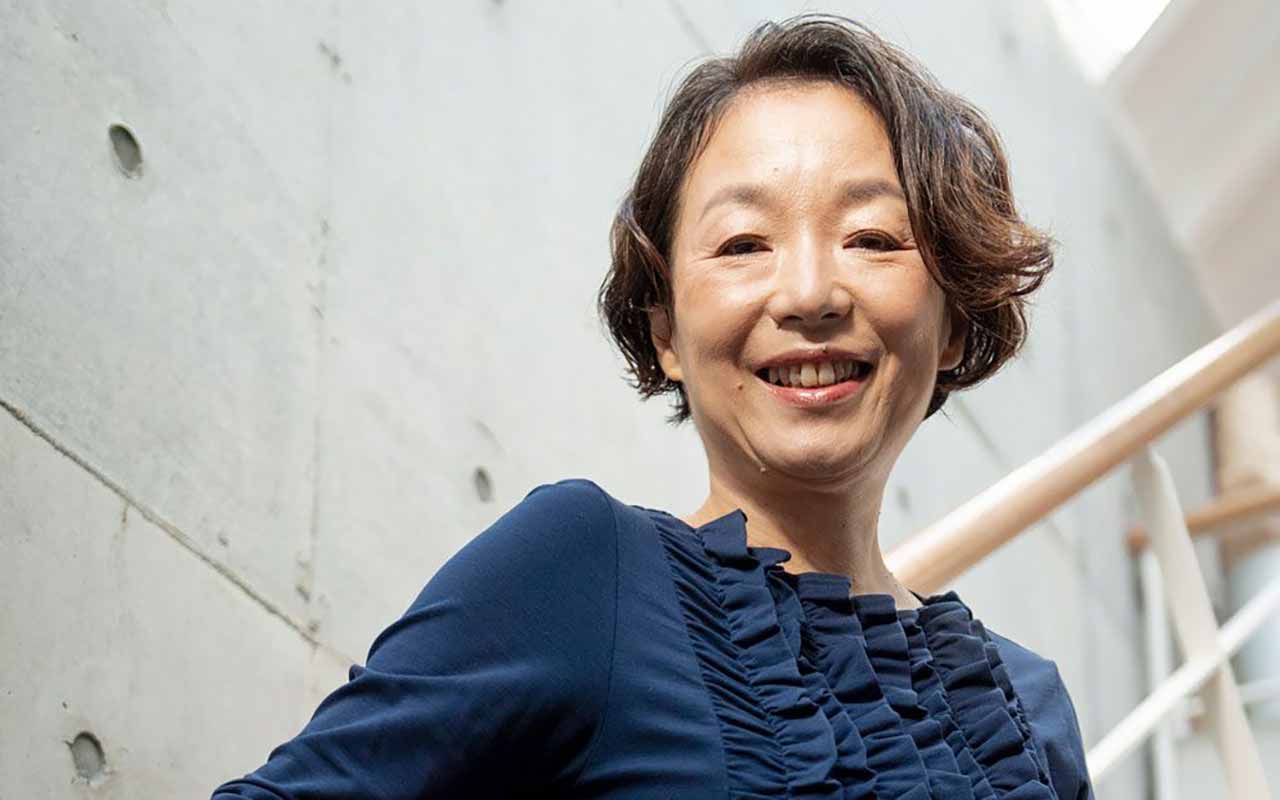 江の島にひとりで行ってみよう 気づいたら大宮に 左脳の4分の1が壊死 失語症になった私を待ち受けた 日常生活のツラさ 文春オンライン