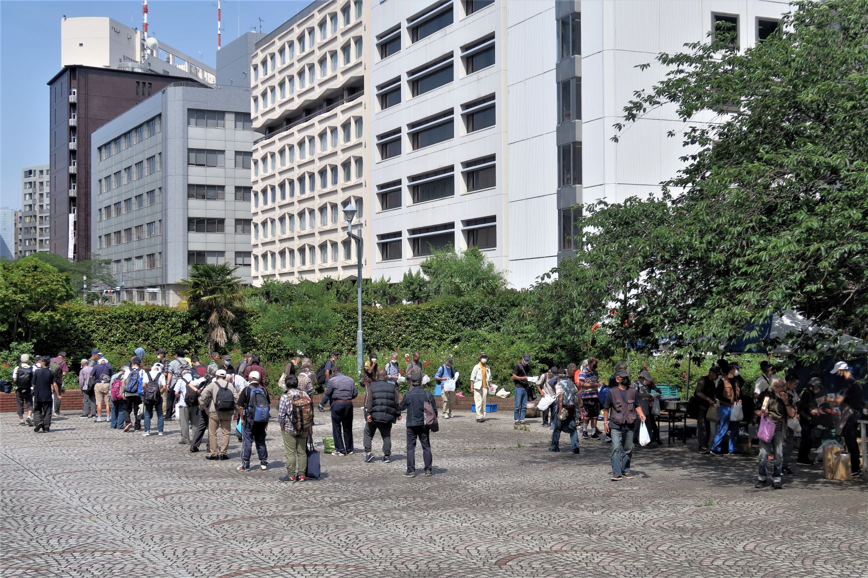 写真 6ページ目 10万円給付金 俺はもらえるよ 銀座に生きるホームレスの現在 文春オンライン