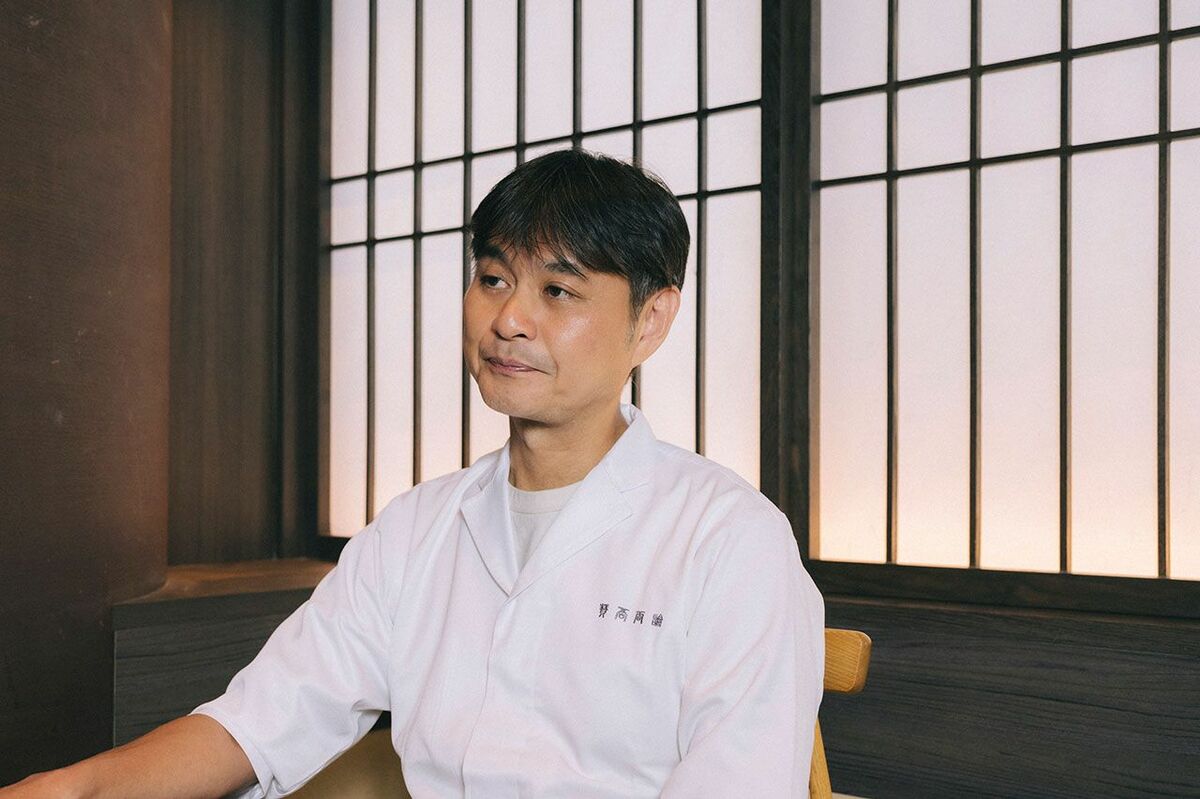 [写真]日本最高峰の料亭でもなく、ミシュランの星でもなく…料理人・笠原将弘（51）が目指す“憧れの存在” | 文春オンライン