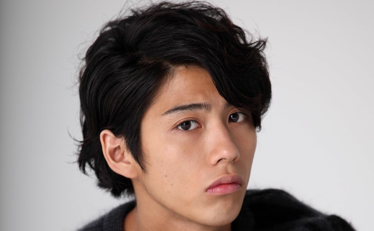 今日俺 賀来賢人 31 が 関ジャニ村上似 と言われた若手時代から 脱イケメン に成功した理由 文春オンライン 今日俺 賀来賢人 31 が 関ジャニ村上似 と言われた若手時代から 脱イケメン に成功した理由 文春オンライン