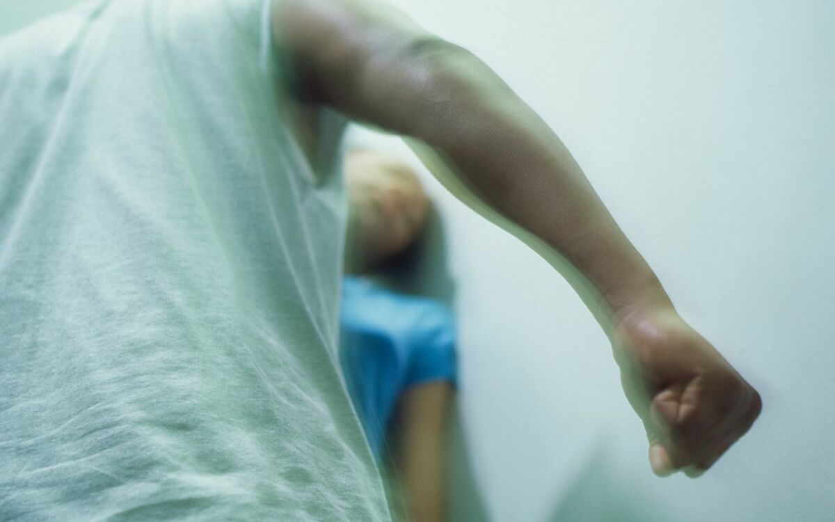 「法律がなければぶっ殺してやる」10歳少年に殺意を向ける中年男性も⋯“平和に暮らしたいだけ”のクルド人親子を襲った『邪悪な日本人』 | 文春オンライン