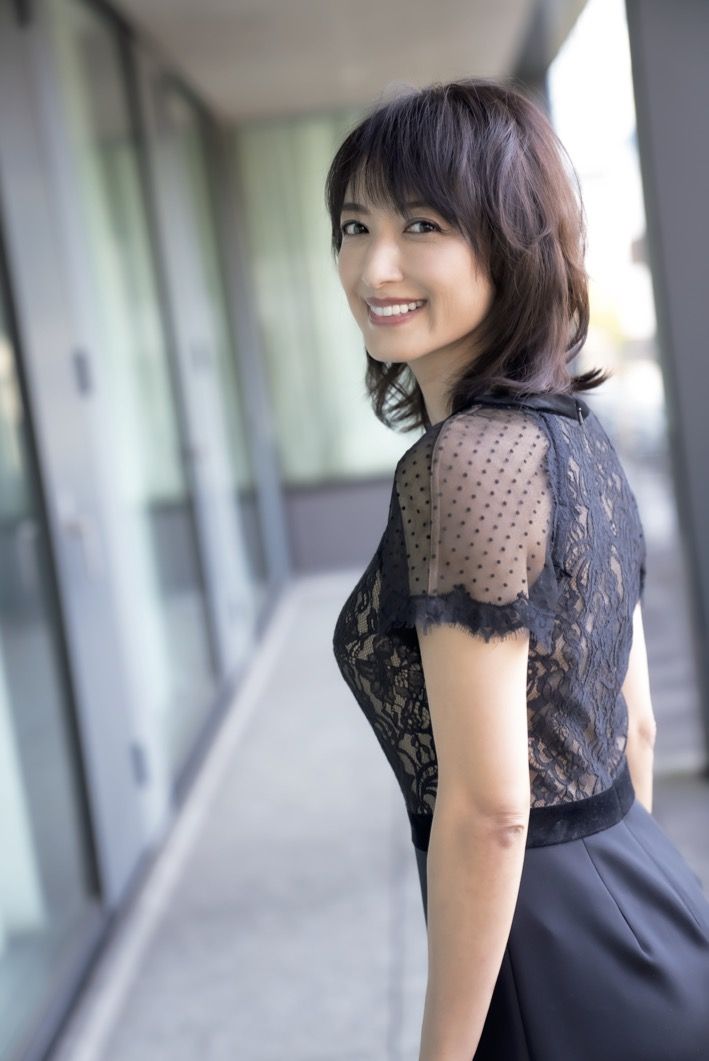 写真 2ページ目 キャスターにして取締役の望月理恵 結婚しないんですか と今でもよく聞かれますが 文春オンライン