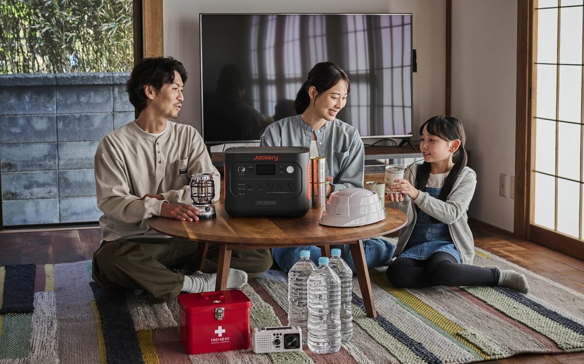 非常用電源の「置く場所がない」「重くて持ち運べない」を解決！ 新 