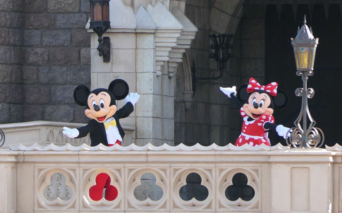 ディズニーランドにロープウェイがあったのを知っていましたか コロナで一変したディズニーを振り返る 文春オンライン