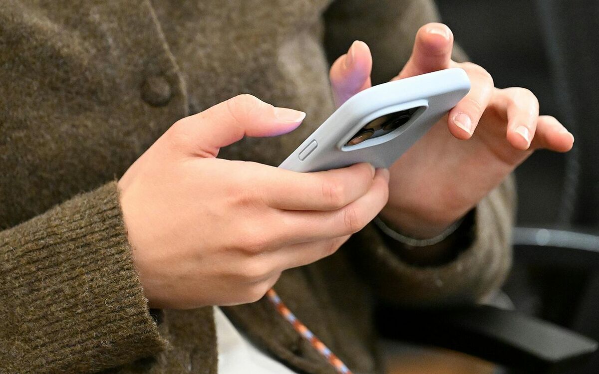 詐欺被害防止、手軽な健康相談も…「高齢者こそAIを使うべき」ベストセラー著者・増田由紀氏が語る、それでもAI使用で注意すべき“落とし穴” | 文春オンライン
