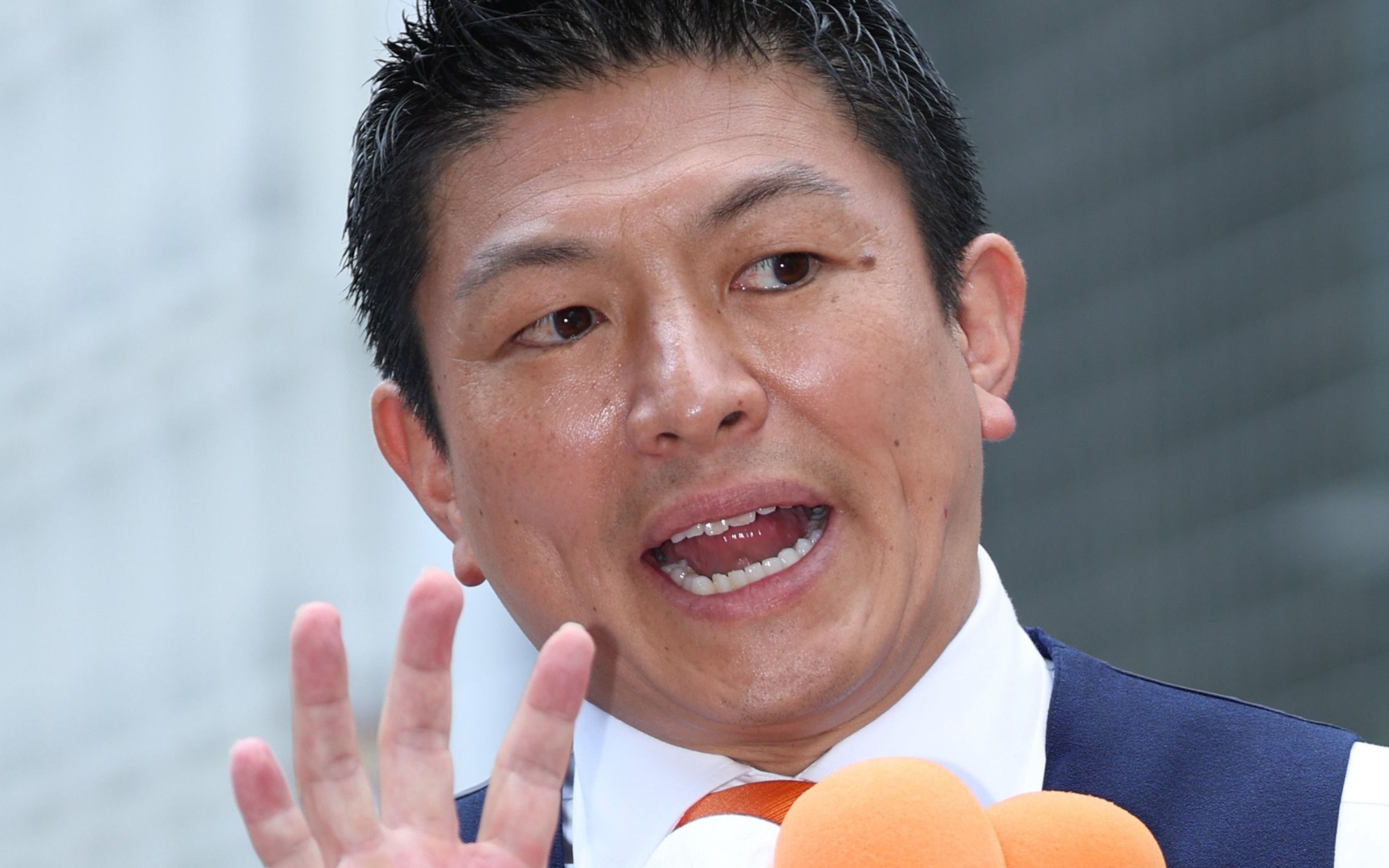 天皇陛下に側室」発言が物議…参政党“創立メンバー”が明かす神谷宗幣氏