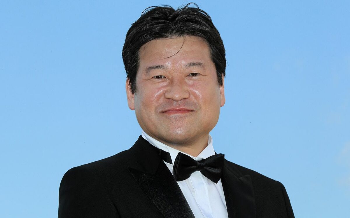 佐藤二朗、3人の俳優への“暴露メール”《「爆弾ハラスメント」第2弾》 | 週刊文春