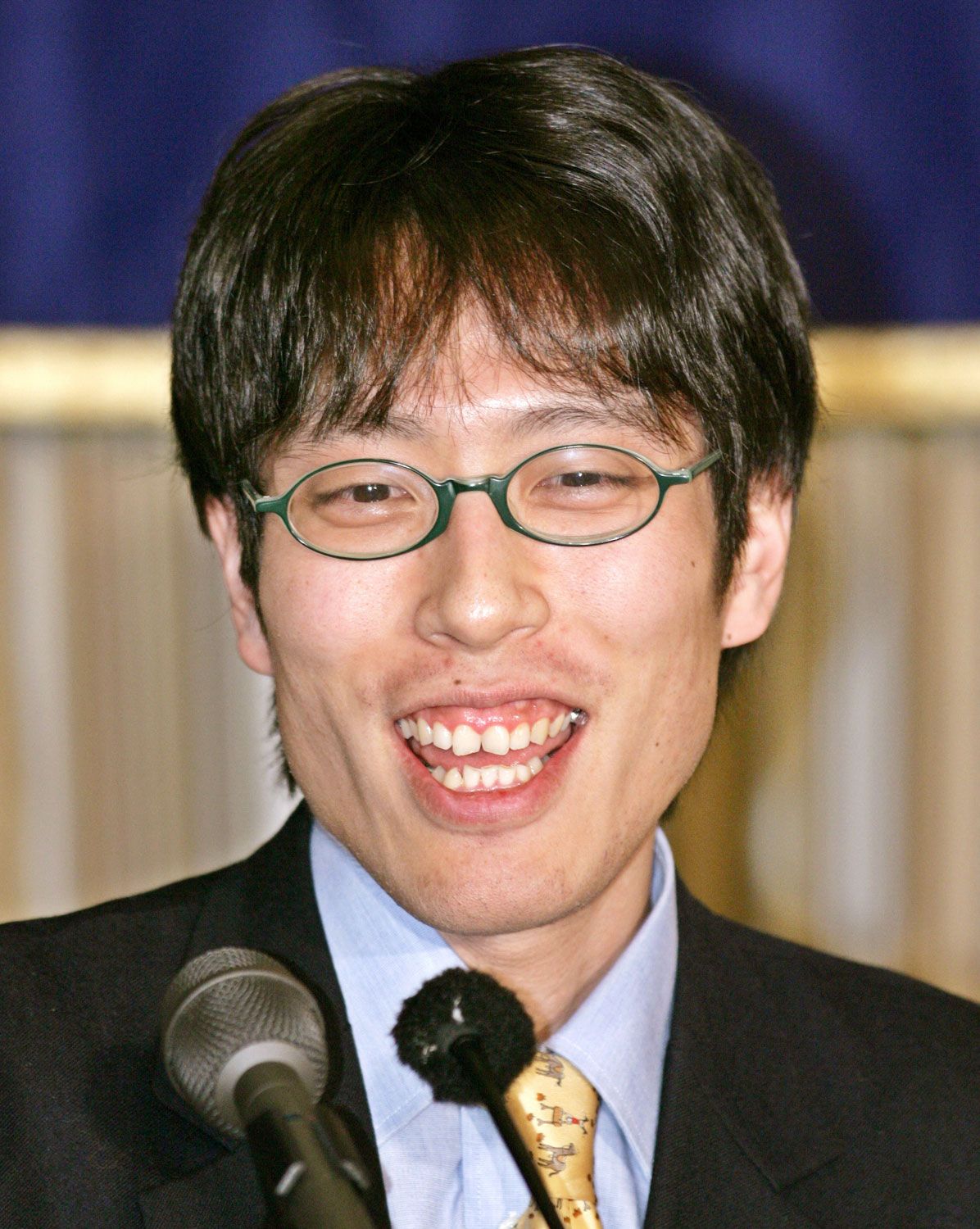 [写真](5ページ目)「右翼的な本を書いたつもりはありません」竹田恒泰が執筆した教科書の“気になる中身”「私の本ですからとんでもない日本礼賛が ...