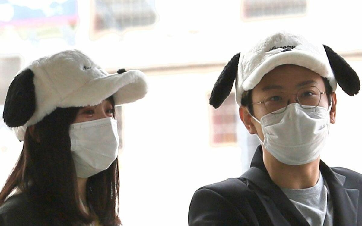 お揃いのスヌーピー帽を被り 鬼滅列車 で大はしゃぎ Bish 豆柴の大群 プロデューサーが元ハロプロアイドルと Usj不倫旅行 事務所は不倫事実を認め謝罪 文春オンライン
