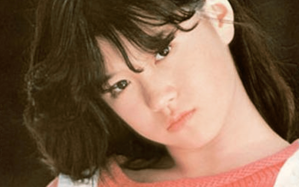 中森明菜 生写真 当時物 オフショット 1982年 中森明菜 オフショット生写真