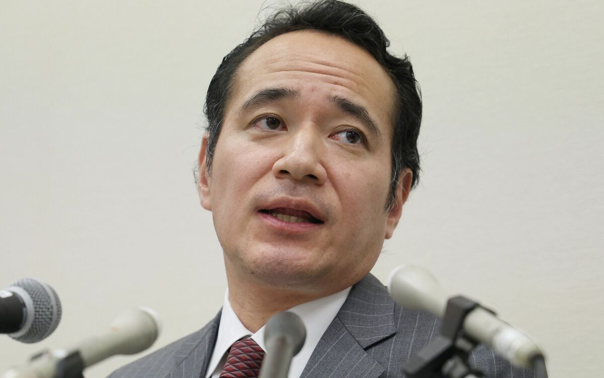《恫喝音声の次は…》簗和生農相が2度の衆院選で“シャトルバス買収”疑い 専門家は「公選法が禁じる買収に該当」 | 文春オンライン