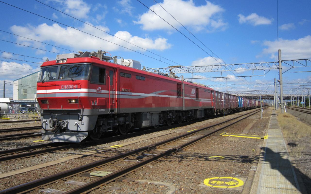 積替えステーション に ビール列車 鉄道貨物輸送の 埋もれたニーズ とは 文春オンライン