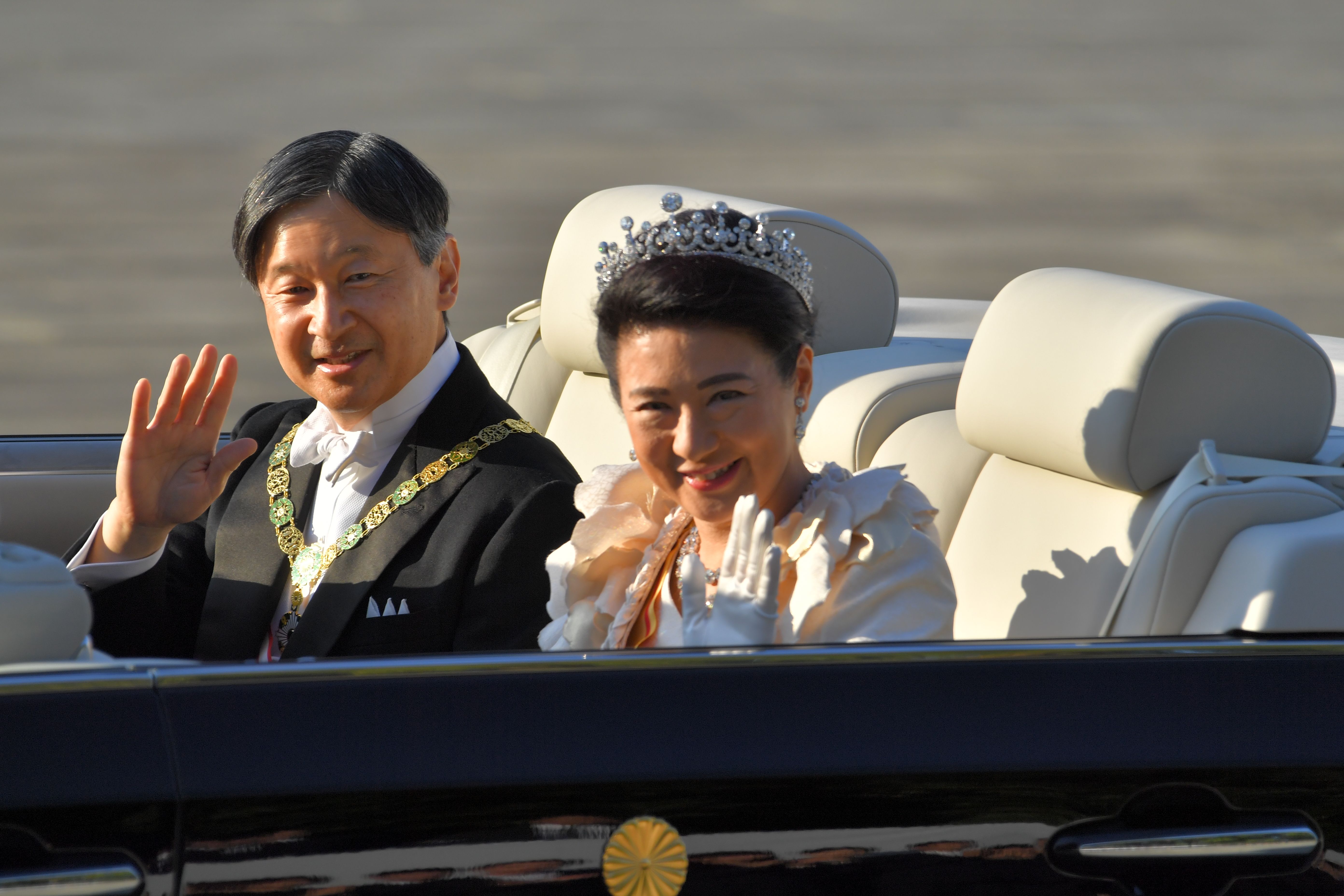 [写真](1ページ目)意外と知らない「天皇誕生日」の始まりとルール なぜ明治と昭和は休日で、大正は休みじゃない？ 文春オンライン