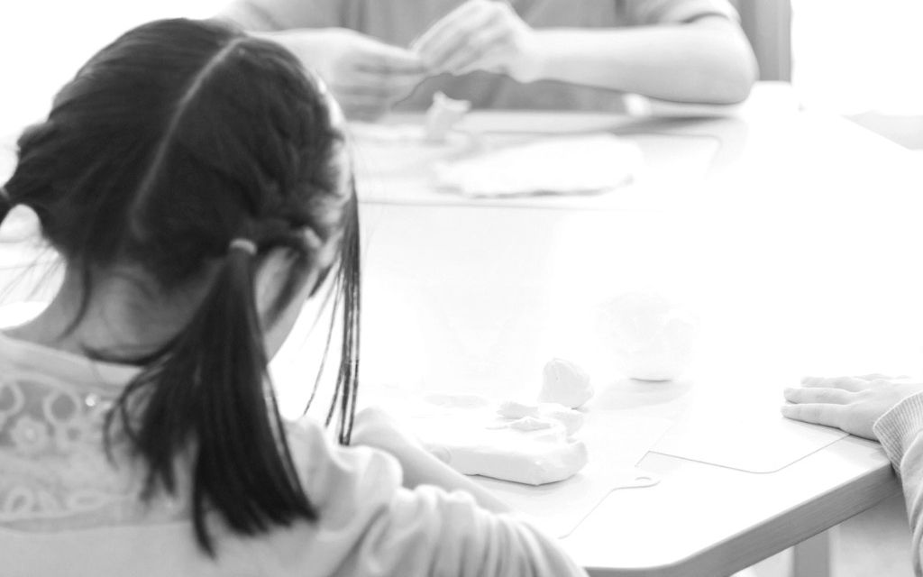 お父さんの他にも、もう一人殺されている」異常すぎる事件は“氷山の