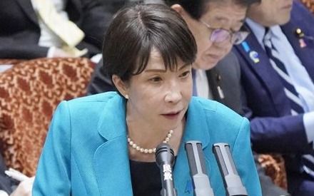 高市首相のアメリカ時代の肩書に司会者も「んんん?」と…「こんなにひどい国会は初めて」と閣僚経験者が嘆く現在の矛盾 | 文春オンライン