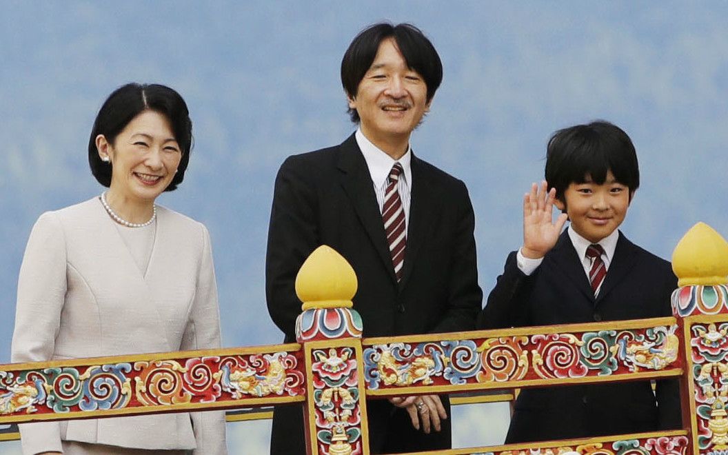 5ページ目)テロ対策の面からも悠仁さまには政府専用機を。秋篠宮さまと  