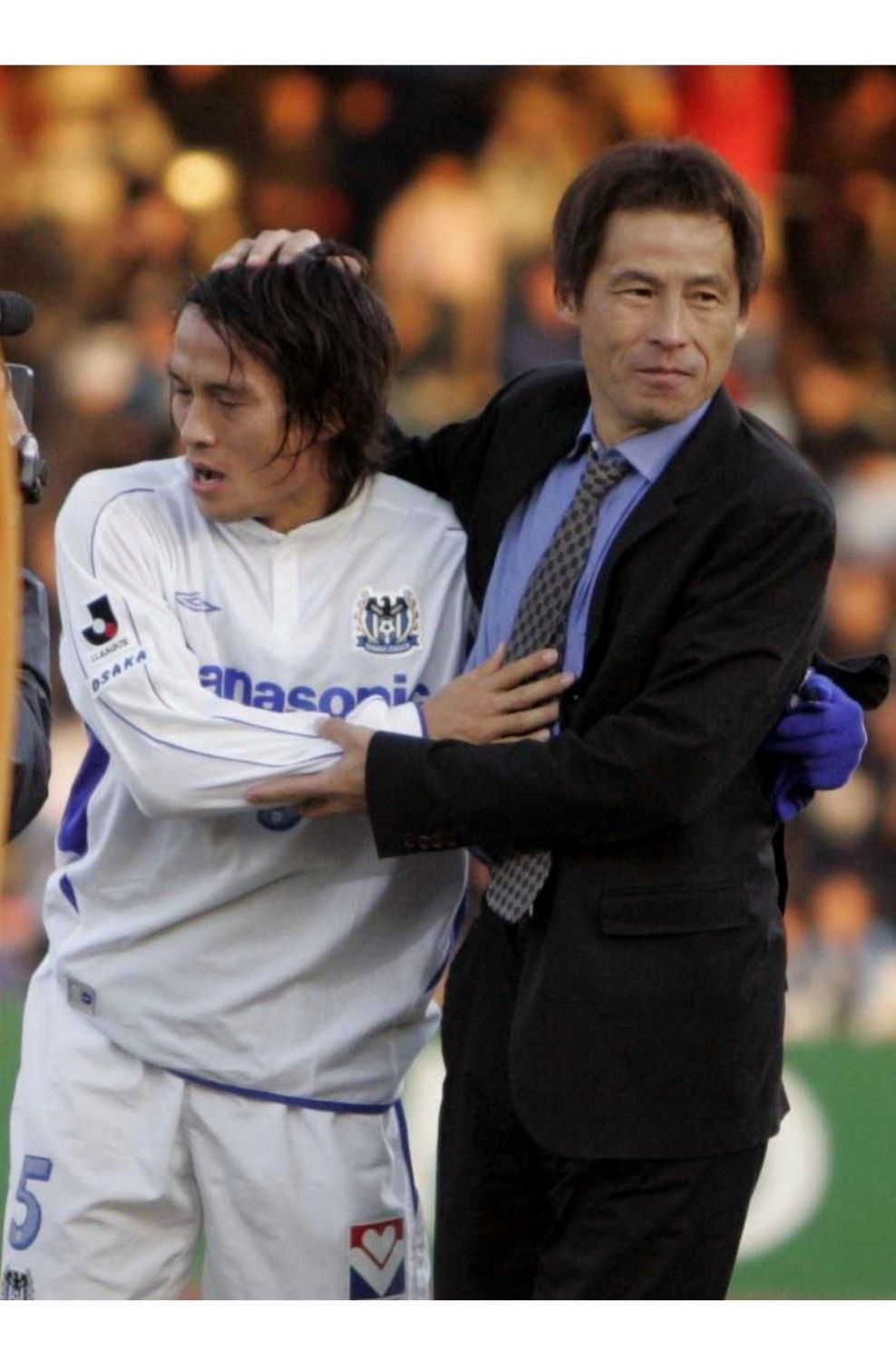写真 3ページ目 過去の 失敗 を忘れたか 宮本恒靖 G大阪監督就任の疑問点 文春オンライン 写真 3ページ目 過去の 失敗 を忘れたか 宮本恒靖 G大阪監督就任の疑問点 文春オンライン
