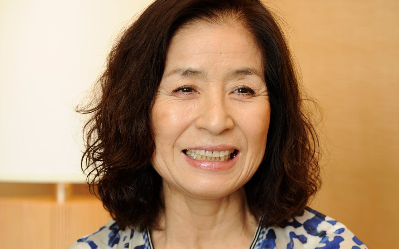 倍 賞 美津子 画像