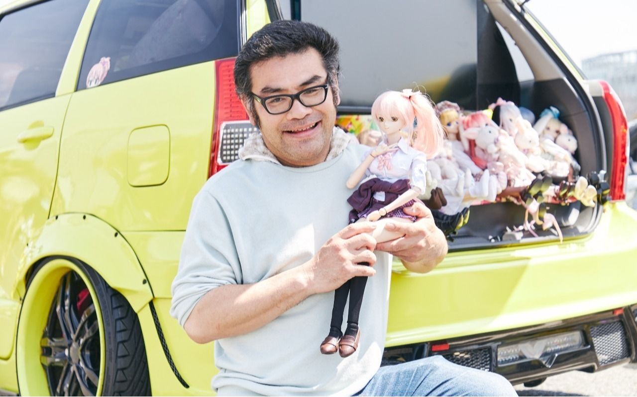 援交　車 アイマス”痛車に500万円超えカスタム！ 「金髪のキャラが好きなので」初代ウィッシュをイエローに全塗装した男性が明かす、車への“意外なこだわり” |  文春オンライン