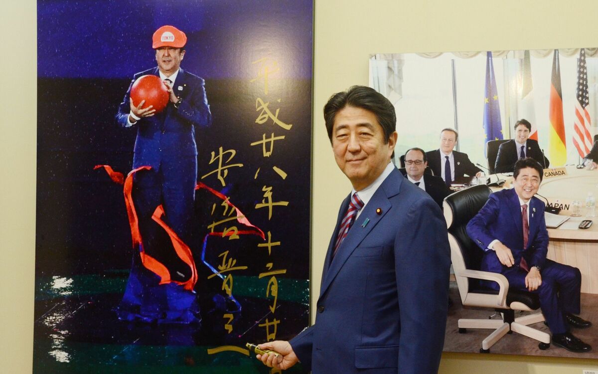 安倍晋三先生　麻生太郎先生　写真　ポストカードサイズ　50枚 BP23UUZ2VRKSTFQLCALVWOAZRA.jpg