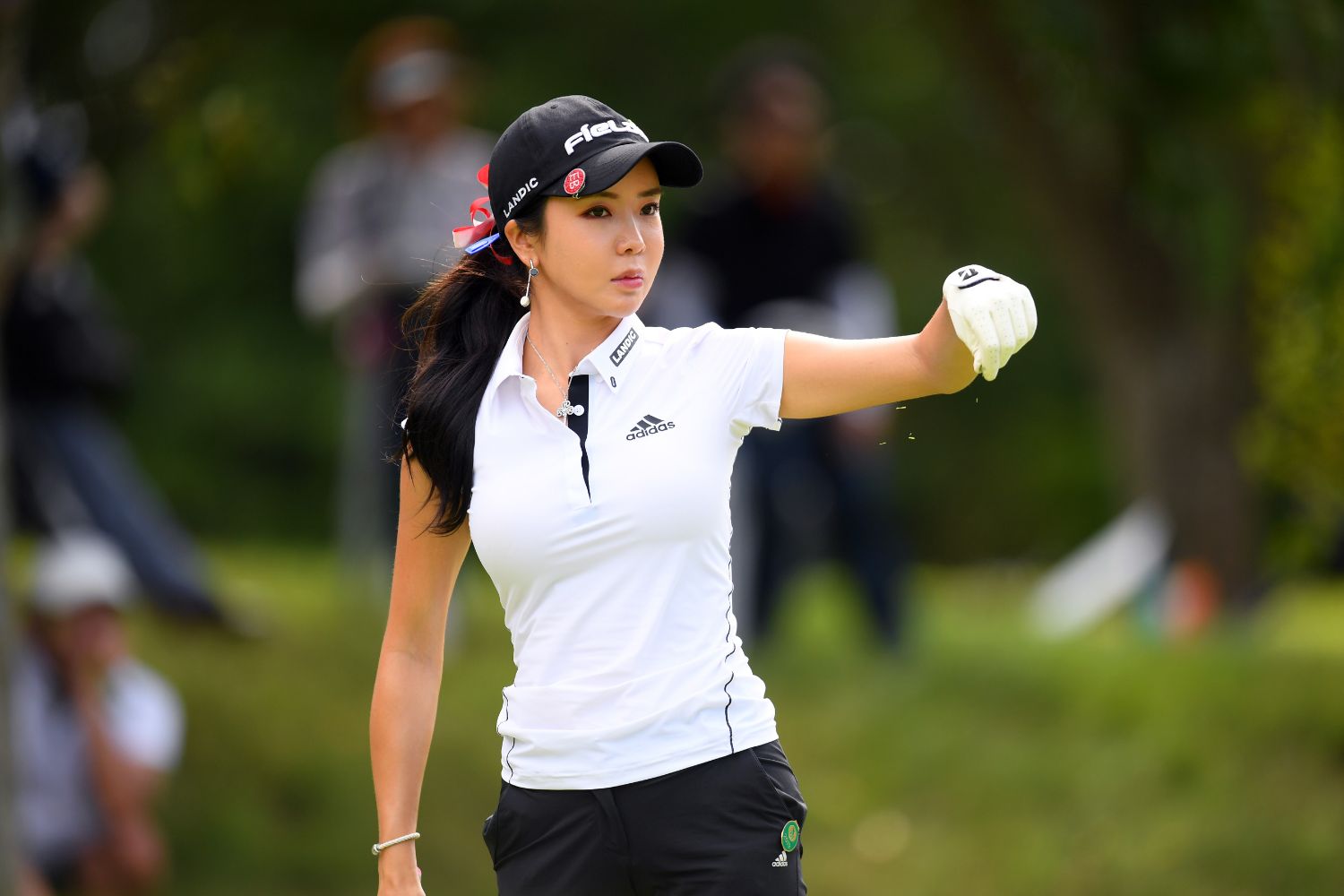 写真 2ページ目 美女ゴルファーに沸く韓国女子プロゴルフは なぜコロナ禍でも盛り上がる 文春オンライン