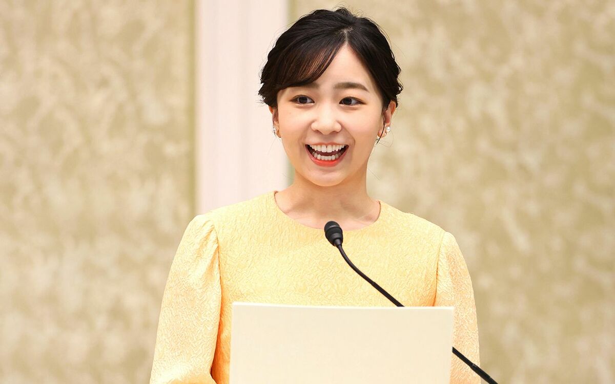 佳子さま「恋の封印」と「ジェンダー公務」〈秋篠宮「女性・男性の区別はない」ご発言の波紋〉 | 週刊文春