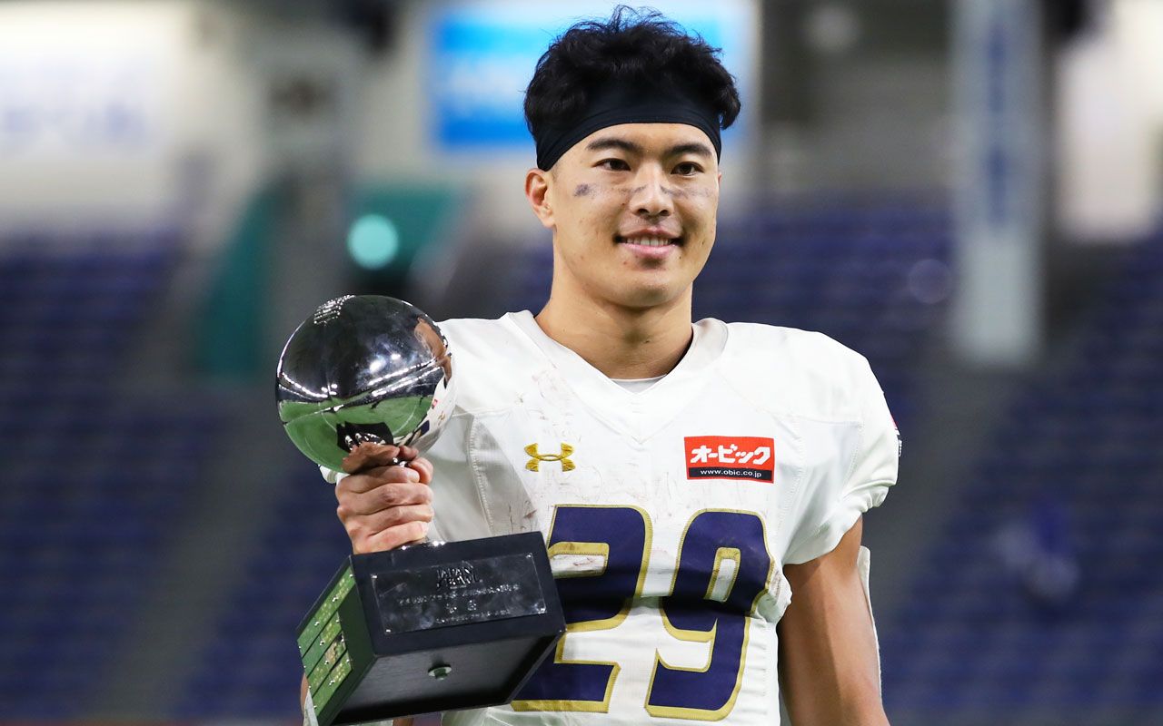 アジア人を代表してnflに挑戦する覚悟ができました 在日韓国人4世だった李卓が 日本人初 のnfl選手を目指す 深すぎるワケ 文春オンライン