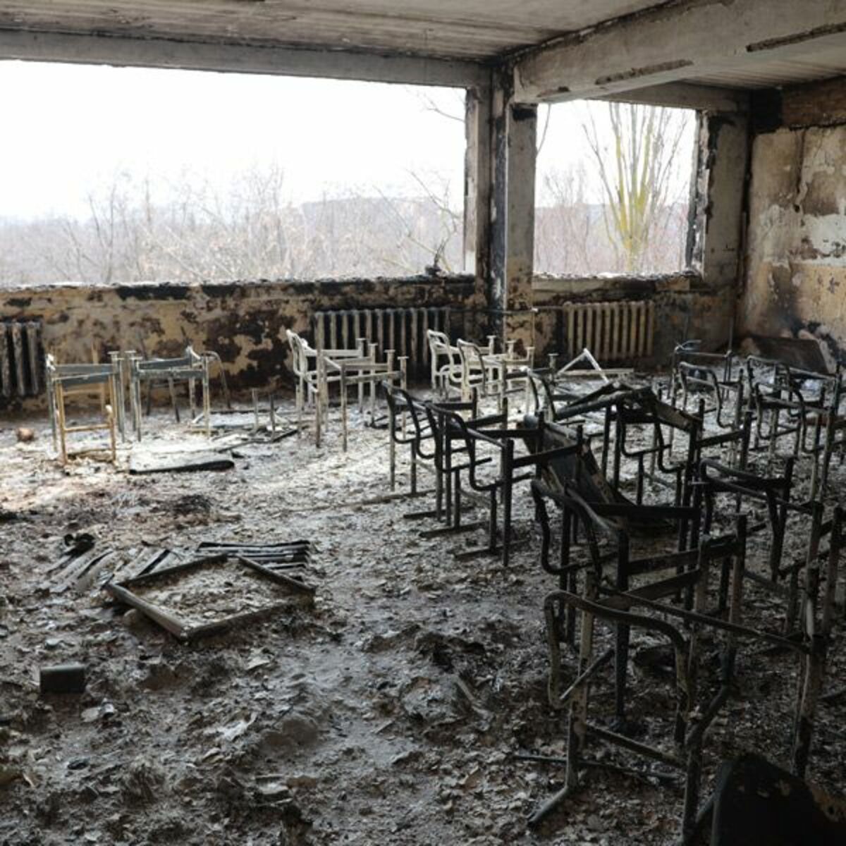 5ページ目 国境なき医師団 現地リポート 幼稚園も墓地に変わった マリウポリ出身のスタッフが故郷でみた 地獄 の様子 文春オンライン