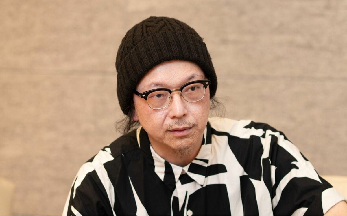 「お前を殺してわしも死んでやる」15歳上の兄が突然、包丁を持ち出して…実家で30年以上“引きこもる”無職の兄を描いた人気漫画家（47）の“複雑な家庭環境” | 文春オンライン