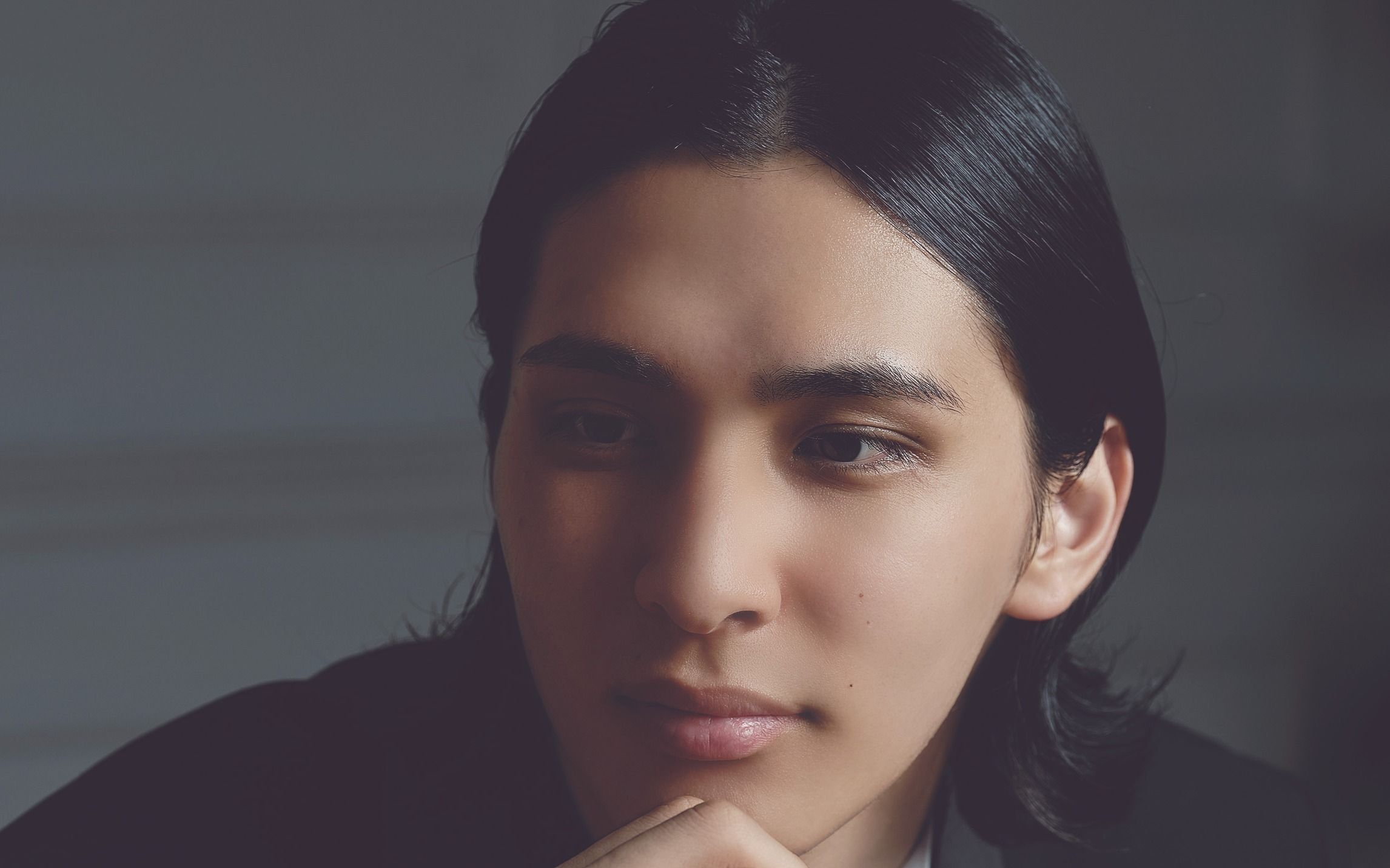 高橋慶帆選手初の写真集「Real Face」発売：バレーボール界の次世代