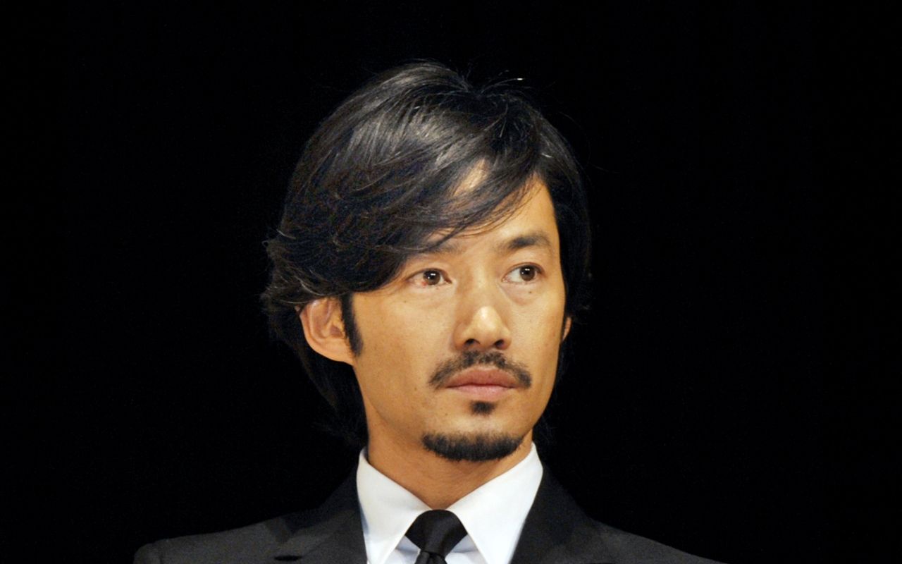 フジ月9 竹野内豊 イチケイのカラス の映画化が決定した 文春オンライン