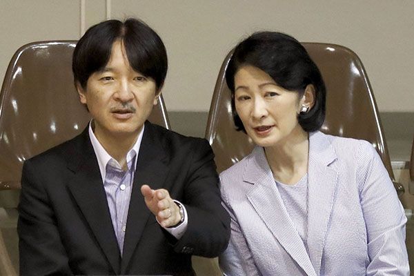 〈10人の宮務官が7人に〉秋篠宮家職員が次々に辞めている【全文公開】